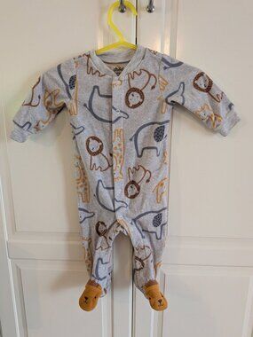 Carter pajamas 3-6 months polar style